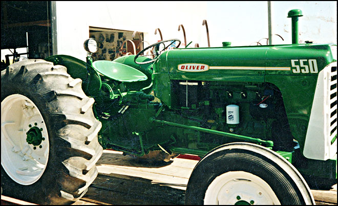 Don's Tractor Restoration of Oliver 550 Fully Restored