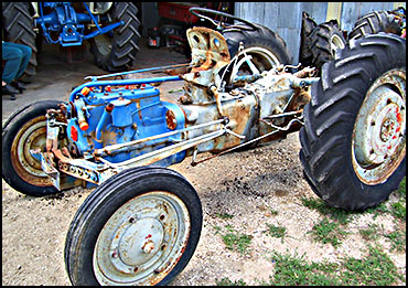 Don's Tractor Restoration of 9N Ford Tractor Before Restoration
