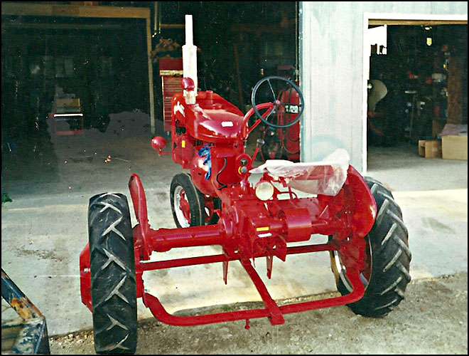 Don's Tractor Restoration of Farmall B Fully Restored